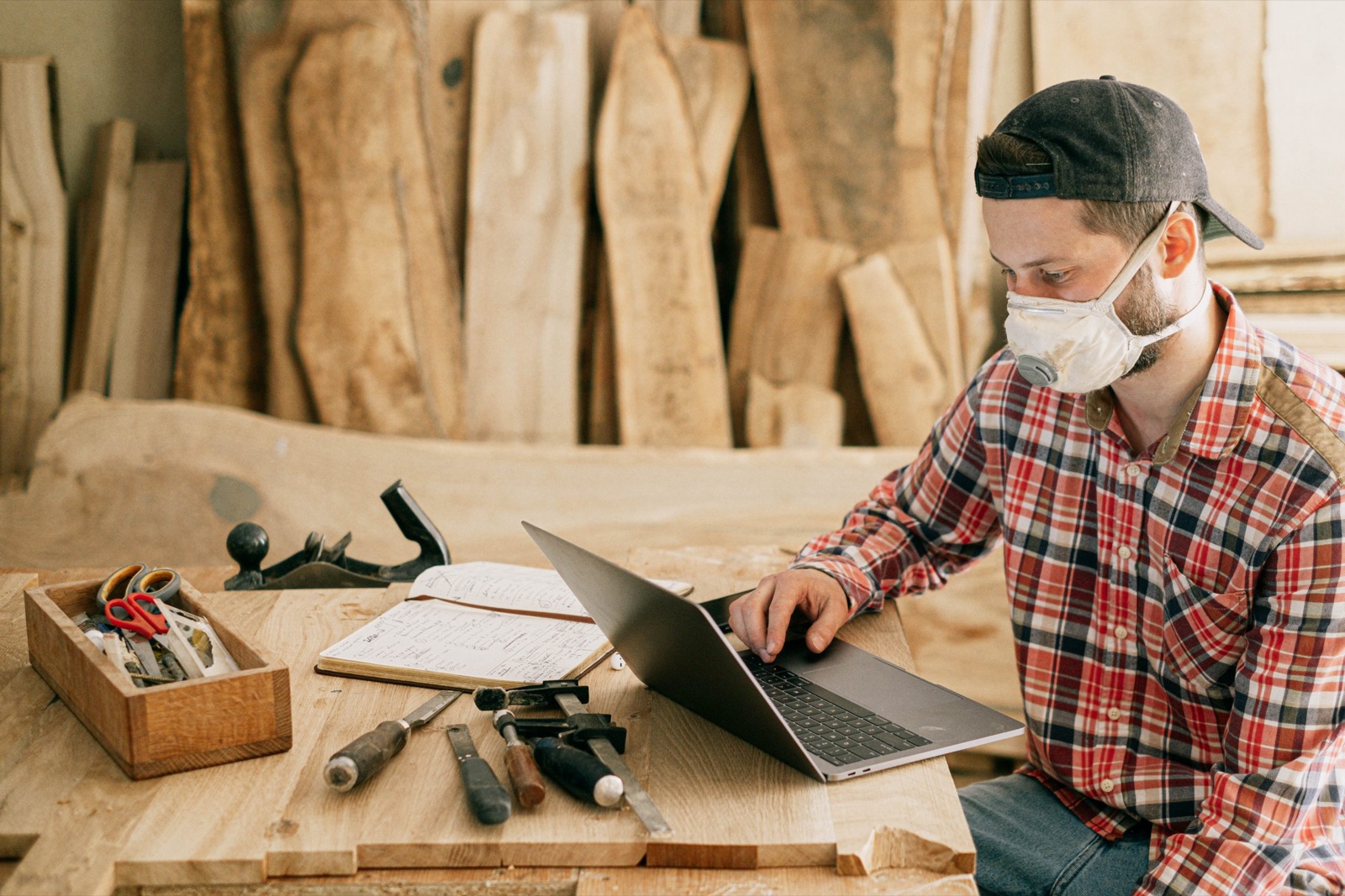 Vanity Phone Numbers for Contractors